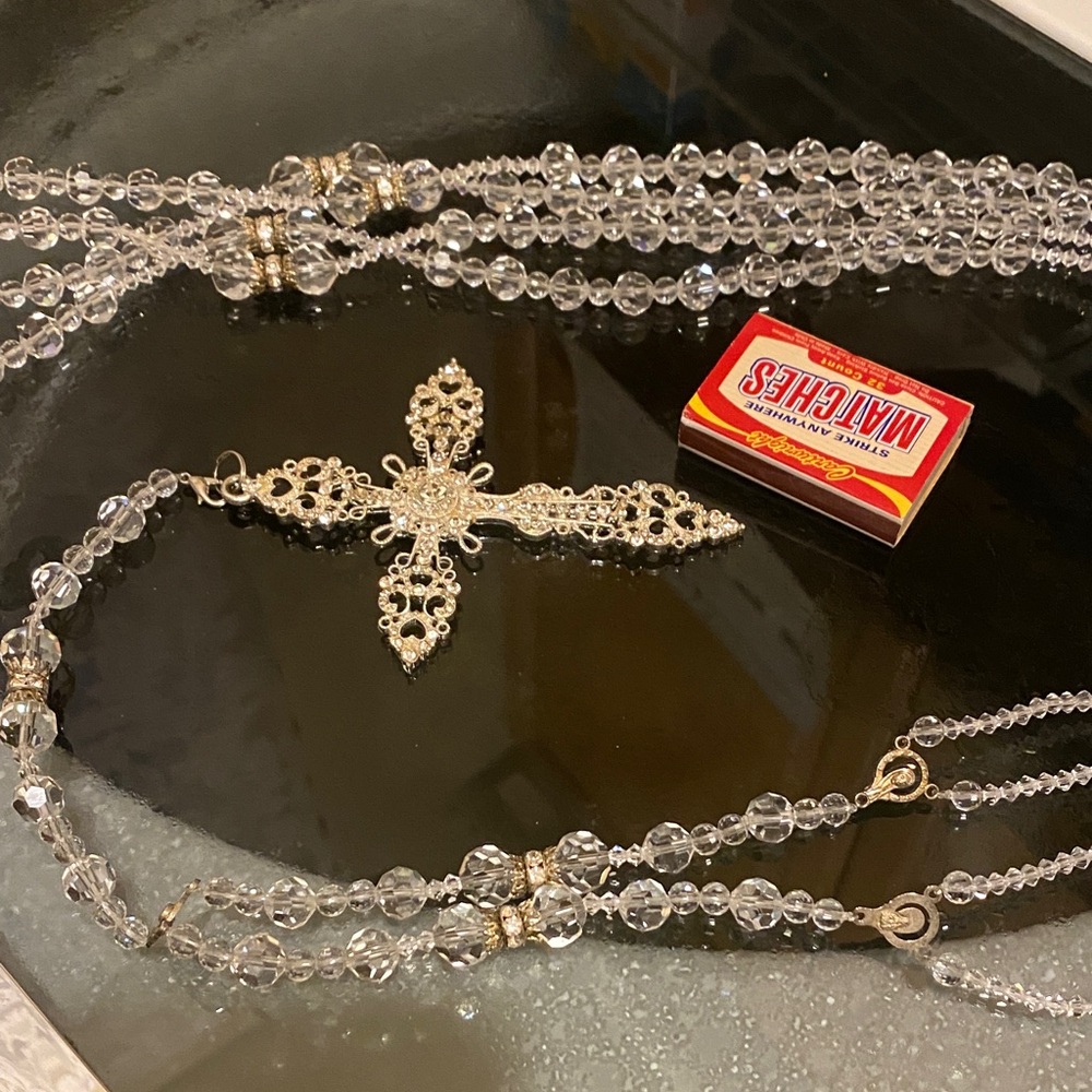 Vintage Elegant Crystal Cross Necklace Rosary Exquisite